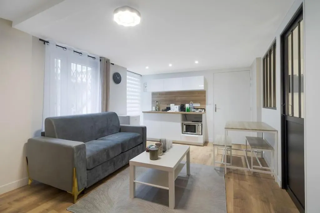 01.appart 4pers#2 Bedrooms#pigalle#opera#paris 9 Apartmán